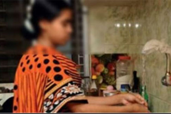 কবিতাঃ কাজের বেটি মায়া