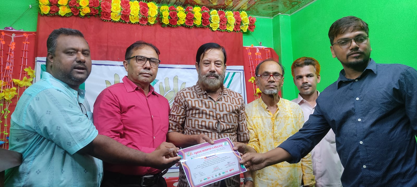 নতুনতারা সোমবারের সাহিত্য আড্ডা ও দোয়া অনুষ্ঠিত