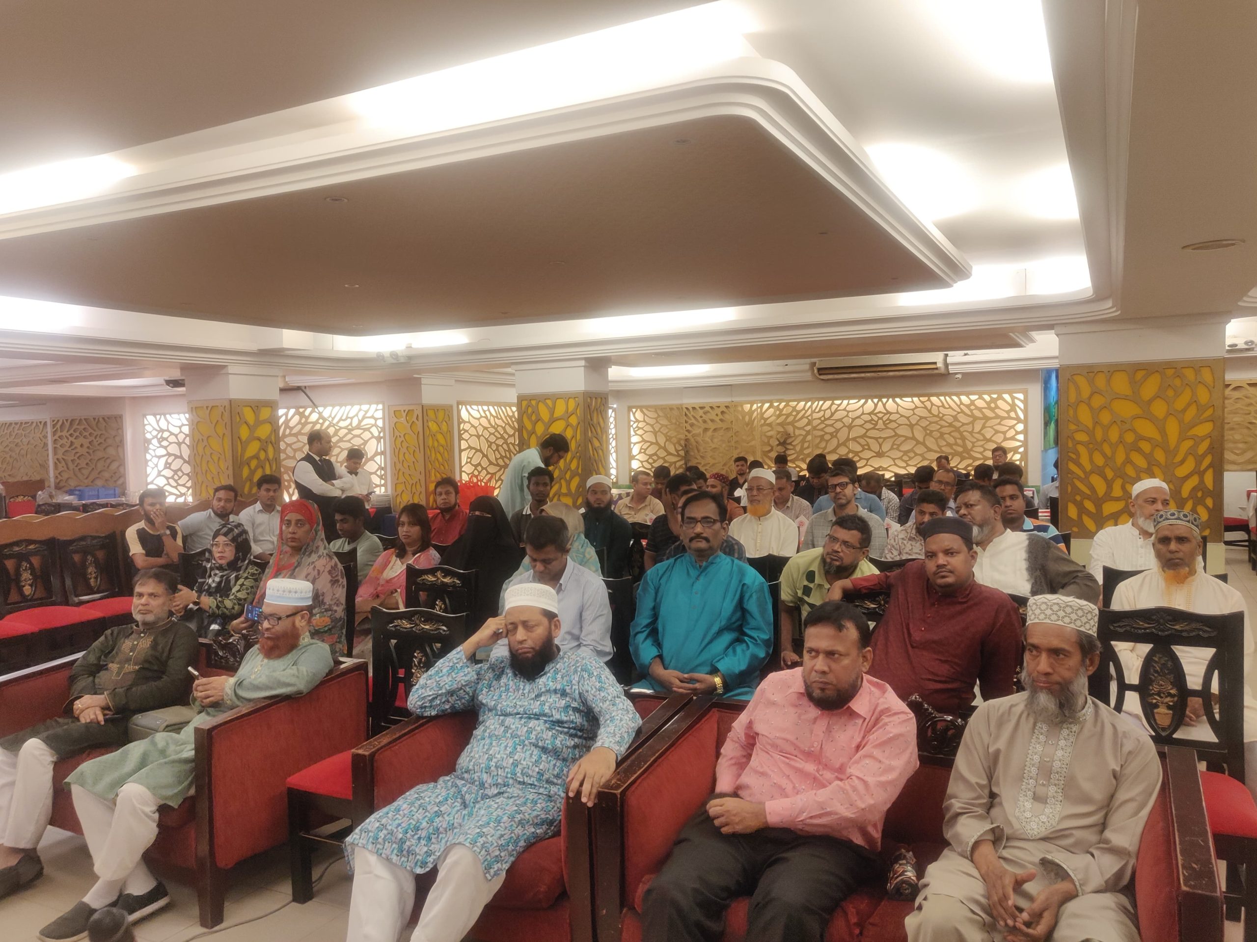 হালাল উপার্জনের লক্ষ্যে শ্লোগান নিয়ে, কর্মশালা ও নৈশভোজ করে অনলাইন গ্লোবাল শপ (অজিএস) লি.