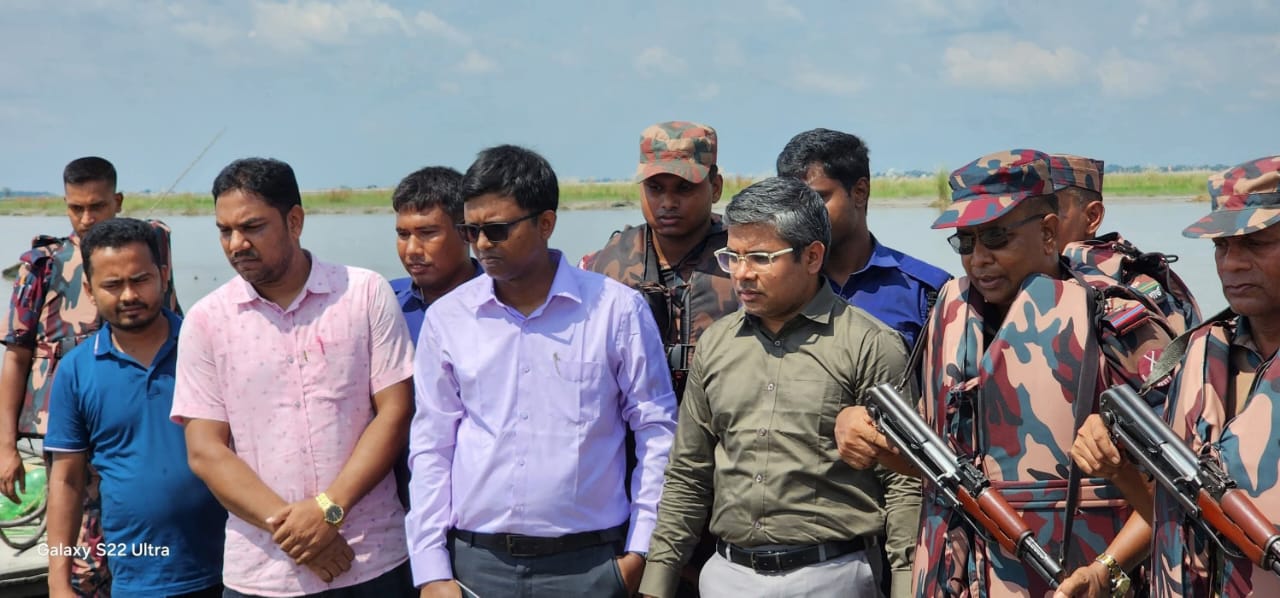 তিস্তা নদীতে অবৈধ পাথর উত্তোলনের বিরুদ্ধে ডিমলা প্রশাসনের অভিযান