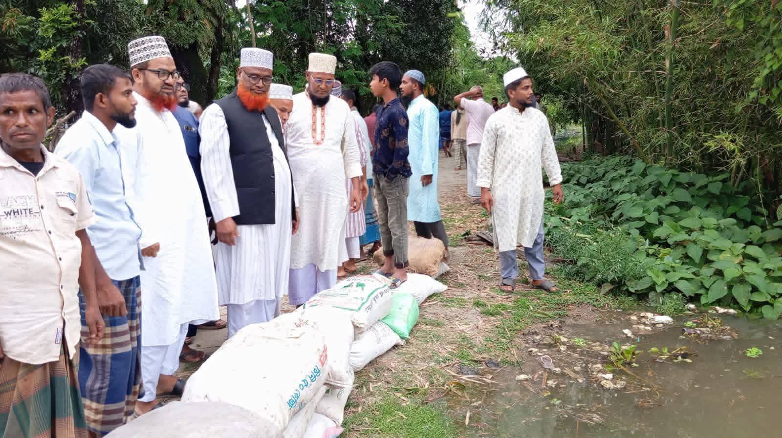 তিস্তার ঢলে পশ্চিম ছাতনাইয়ে ভয়াবহ ভাঙনের আশঙ্কা
