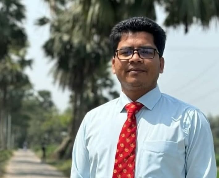 কবি ও ডাঃ সঞ্জয় বড়ালের জন্মদিনে গ্রামবাসীর আন্তরিক শুভেচ্ছা