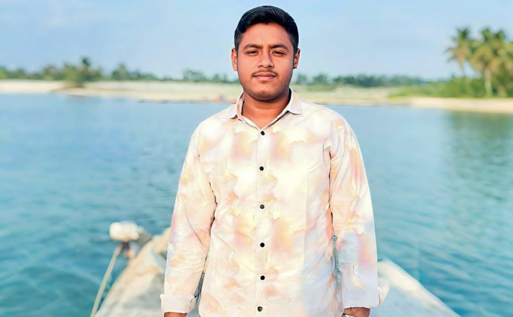কবিতাঃ মনের বর্ষণ