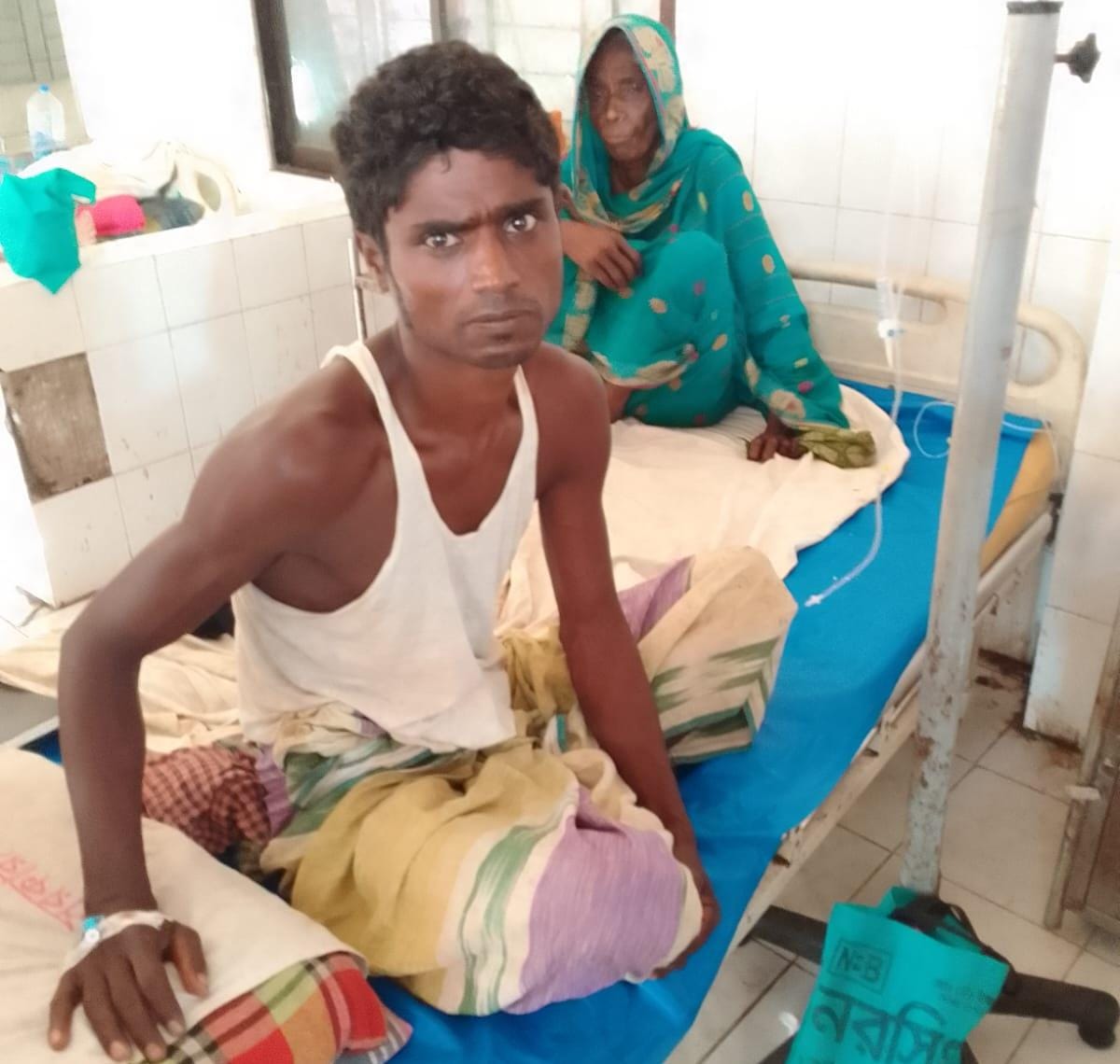 গোয়াইনঘাটে ভারতীয় চোরাই মহিষের আক্রমণে আহত ১২, এলাকায় আতঙ্ক