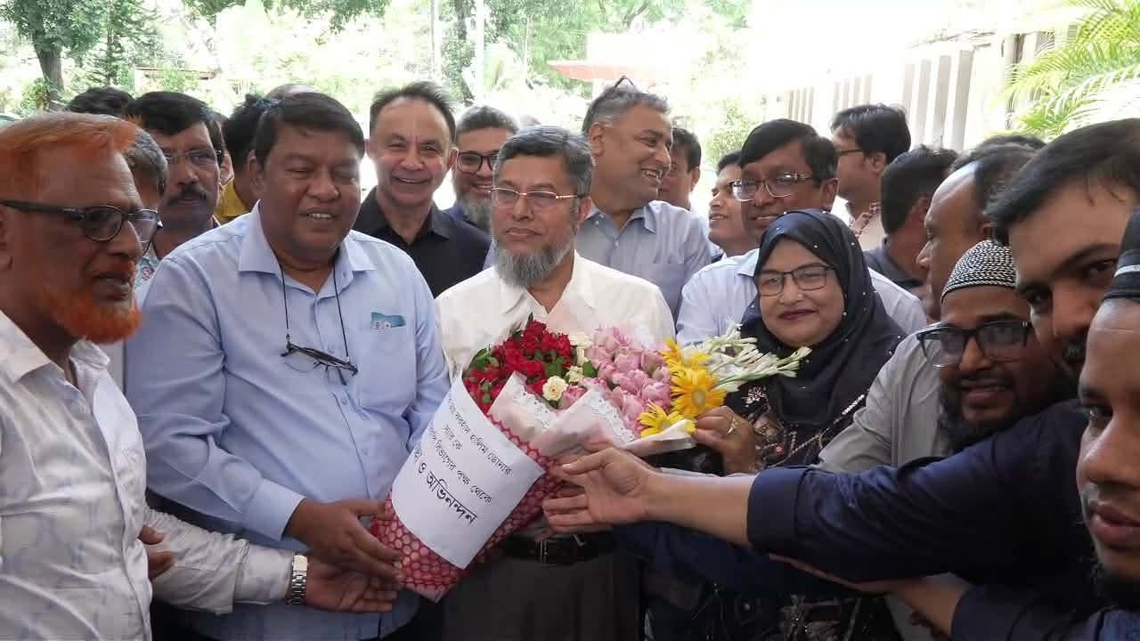 ফ্যাসিবাদী সরকার স্বাস্থ্যখাতকে লুটপাটের হাতিয়ার বানিয়েছিল- ফরহাদ হালিম ডোনার