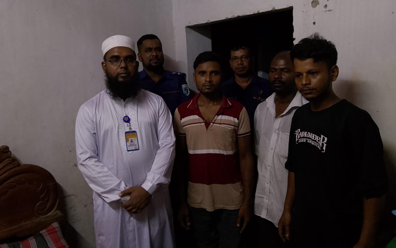 রাণীশংকৈলে গভীর রাতে মাদকবিরোধী অভিযান, তিন মাদকসেবীর কারাদণ্ড