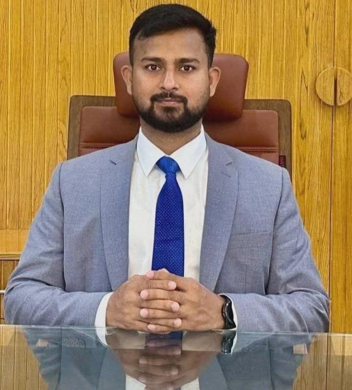 মানবিকতার উজ্জ্বল দৃষ্টান্ত মাধবপুরের ইউএনও মো. মেহেদী হাসান
