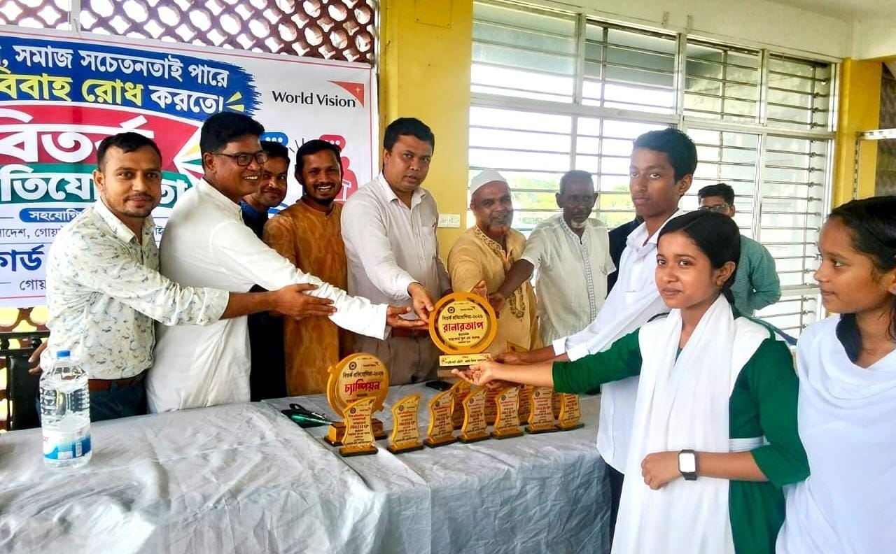 গোয়াইনঘাটে বিতর্ক প্রতিযোগিতায় চ্যাম্পিয়ন কোওর বাজার উচ্চ বিদ্যালয়