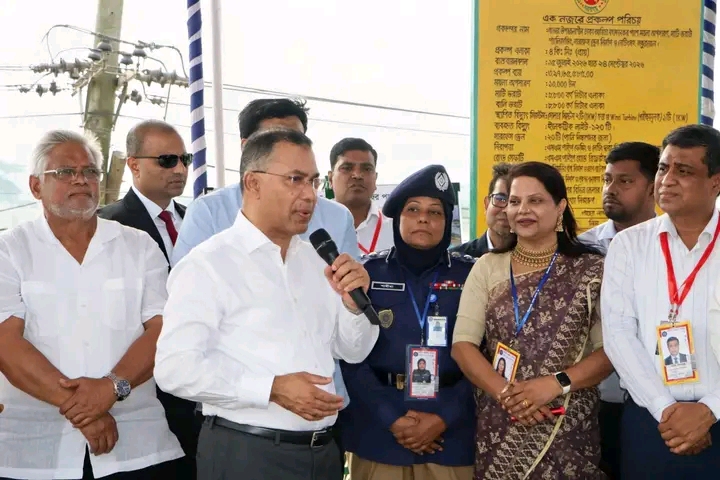 আমিনবাজারের বর্জ্যস্তূপ এখন দৃষ্টিনন্দন বাগান ‘রূপান্তর’