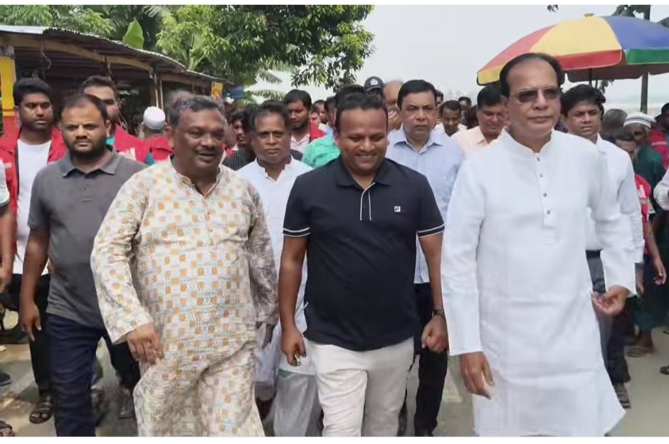 লালমনিরহাটের বন্ধ স্থলবন্দর পূনরায় চালু করার লক্ষে মোগলহাট স্থলবন্দর পরিদর্শন