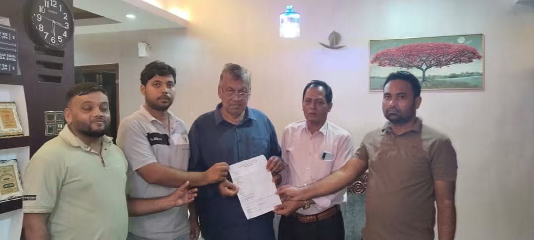 লোহাগাড়া সদর ইউনিয়নে চেয়ারম্যান পদে ফরম নিলেন ছরওয়ার আক্তার