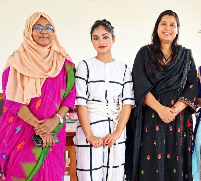 পাঁচবিবির সারিকা জাতীয় মঞ্চে নাচতে চায়