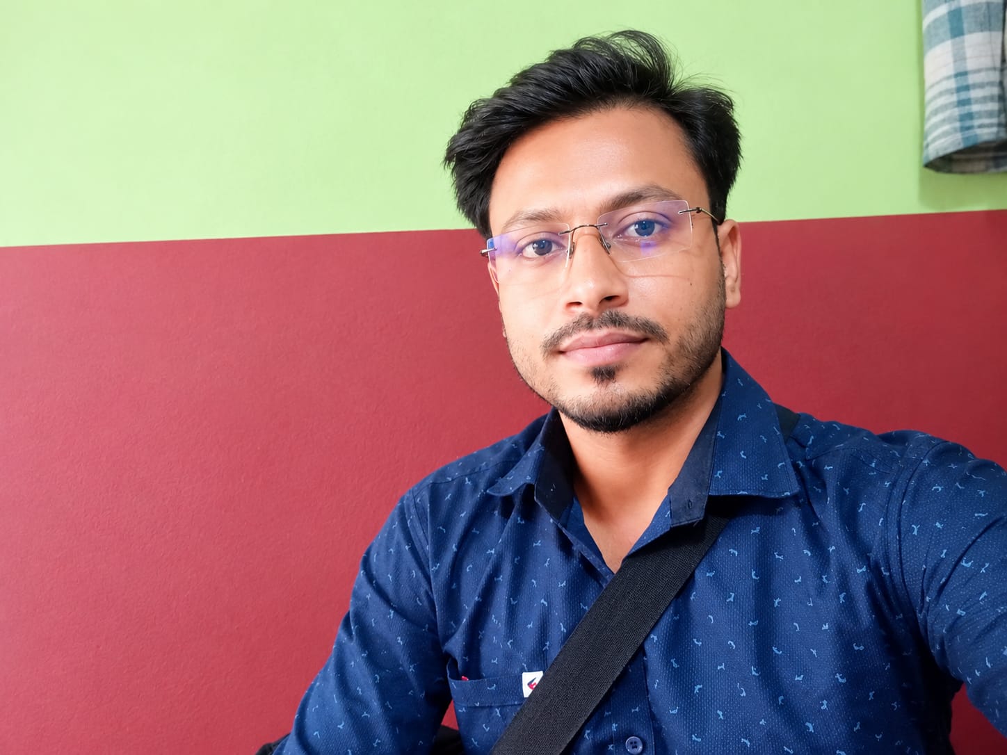 কবিতা: আঘাতের ইতিহাস