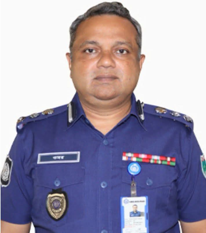 ​খুলনার চার উপজেলায় যৌথবাহিনীর সাঁড়াশি অভিযান: মাদকমুক্ত সমাজ গড়ার দৃঢ় প্রত্যয় পুলিশ সুপারের
