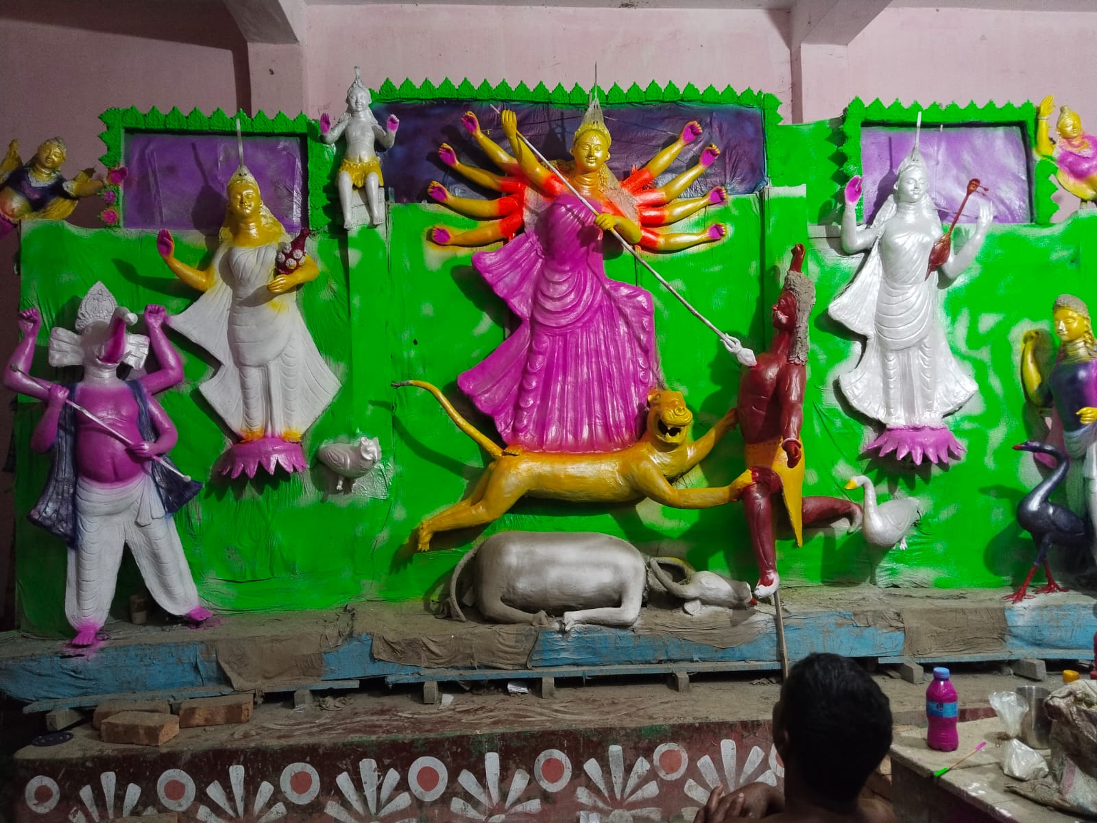 ৫ নং ভান্ডারকোট পূর্বপাড়ায় দুর্গাপূজার ব্যাপক প্রস্তুতি, সর্বত্র আনন্দময় পরিবেশ