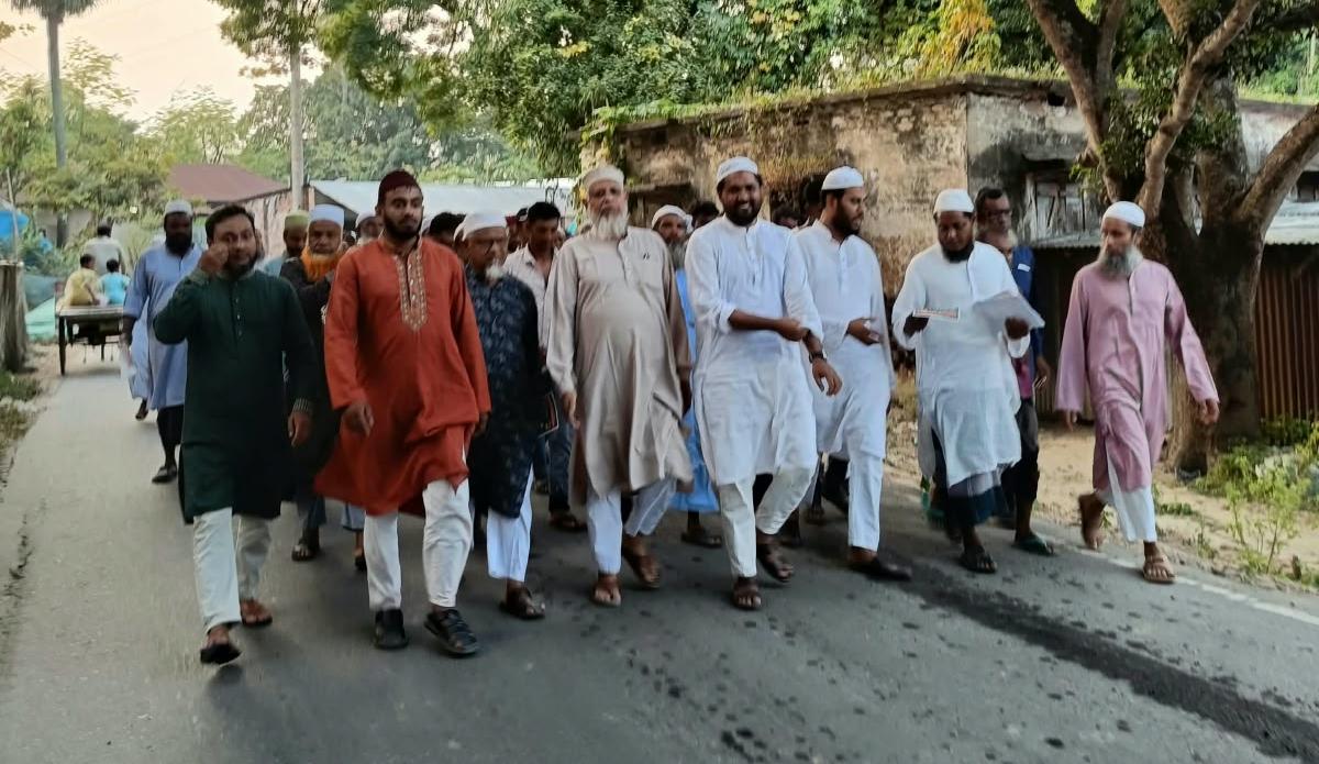 সিংড়ায় জামায়াতের চেয়ারম্যান প্রার্থী কামরুলের গণসংযোগ, দুর্নীতিবিরোধী স্লোগানে গুরুত্ব