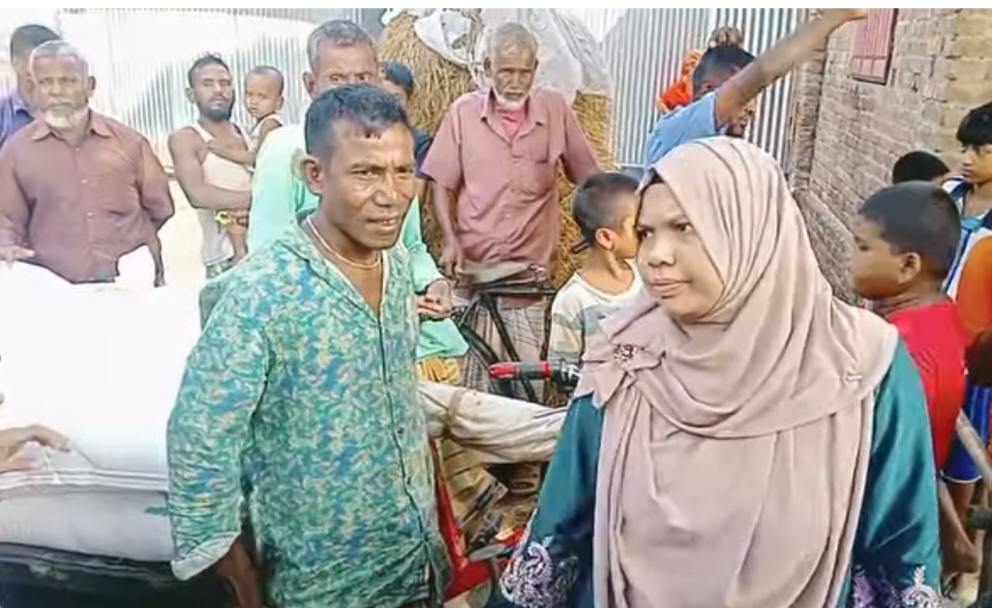 লালমনিরহাটে অবৈধভাবে সার পাচার ও মজুদের অপরাধে একজনের কারাদণ্ড, দুই ডিলারকে জরিমানা